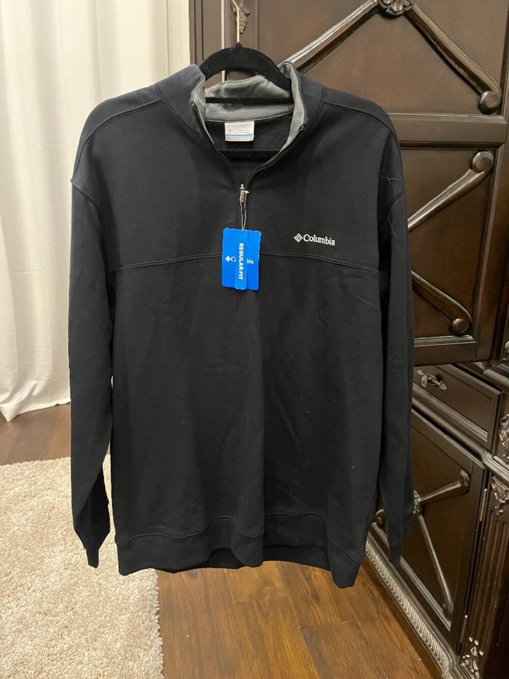 Columbia Pullover (new)